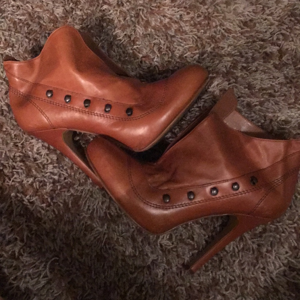 Andrea booties - Picture 6 of 7